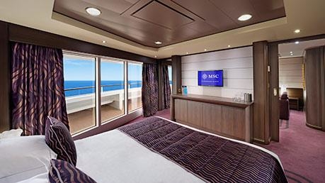 MSC YACHT CLUB EXECUTIVE & FAMILY SUITE