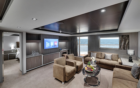 MSC YACHT CLUB ROYAL SUITE WITH WHIRLPOOL BATH