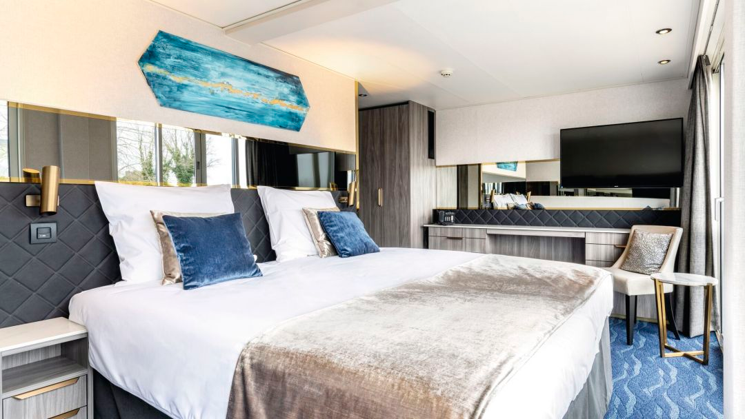 Suite Stateroom