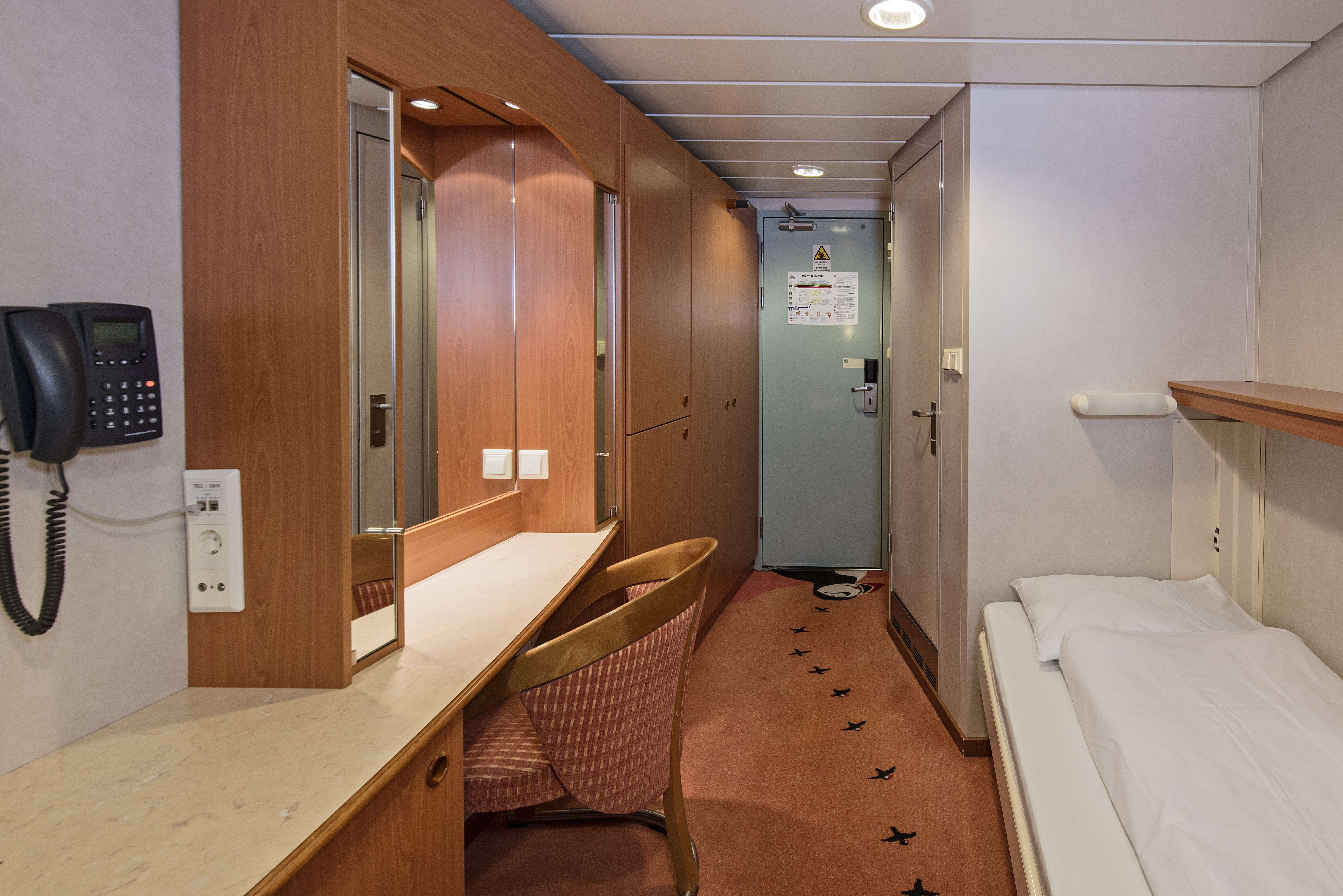 Inside Stateroom