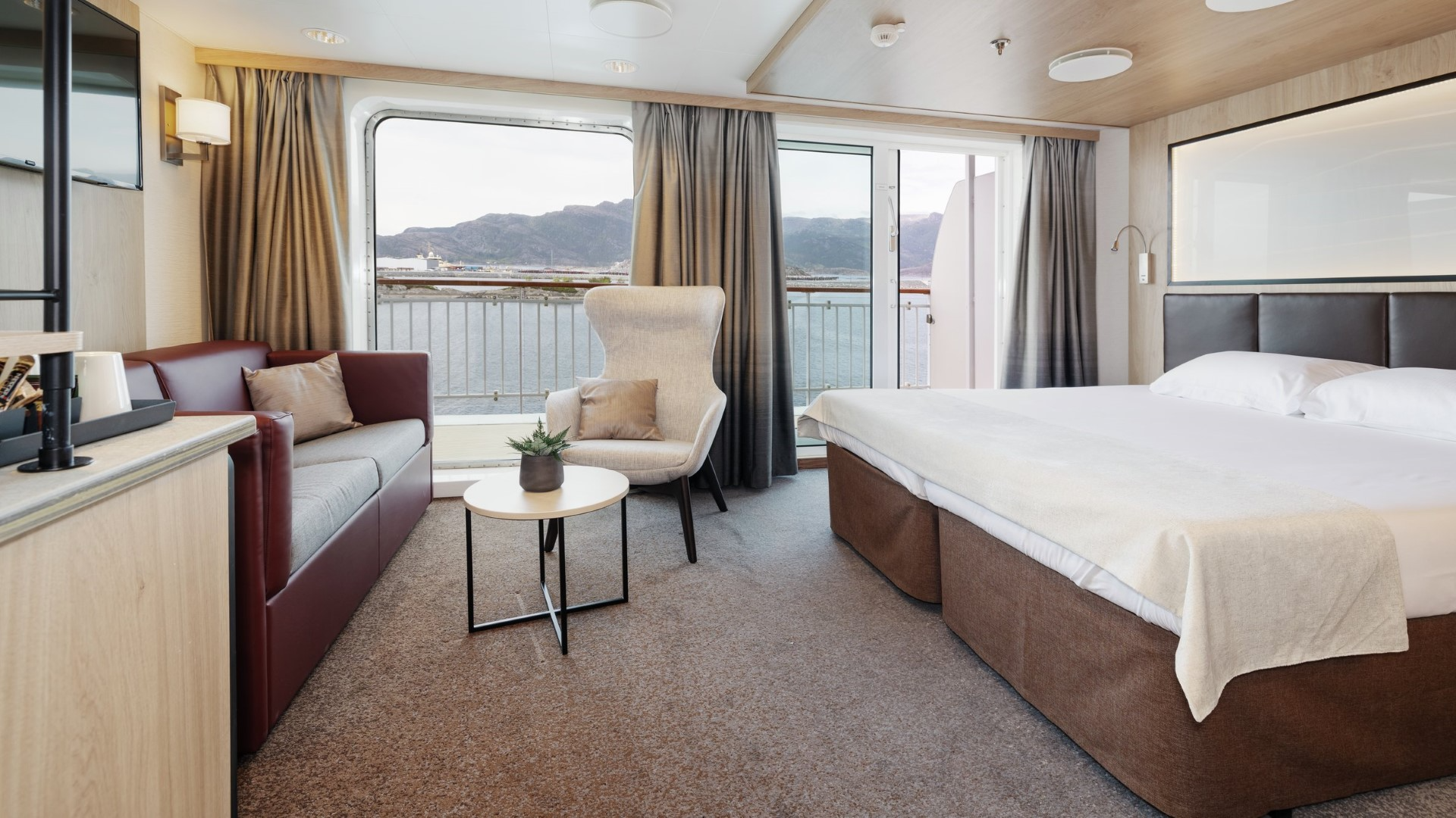 Suite Stateroom