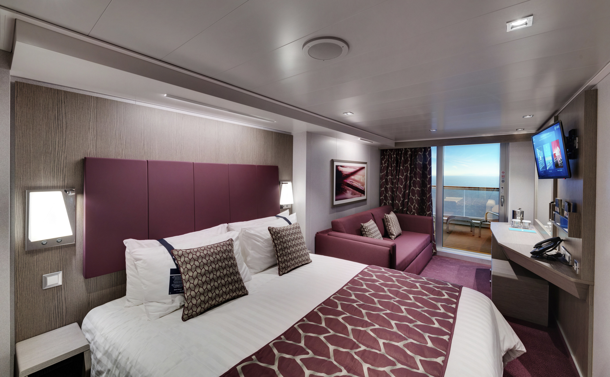 DELUXE BALCONY FANTASTICA