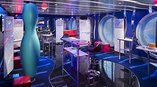 teen lounge
