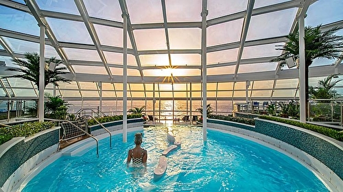 Solarium Bar Lounge